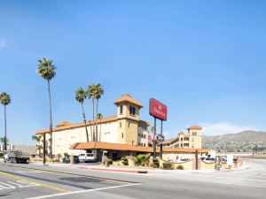 Ramada by Wyndham Burbank Airport