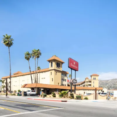 Ramada by Wyndham Burbank Airport Hotels near Hollywood Burbank Airport