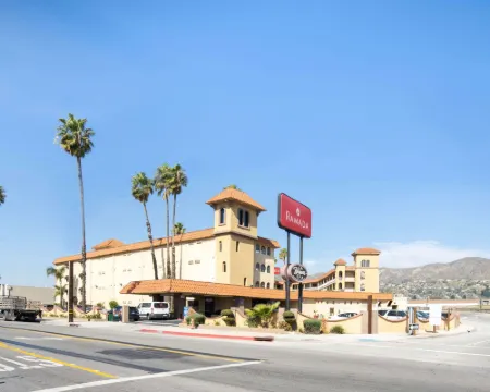 Ramada by Wyndham Burbank Airport Hotels in Burbank