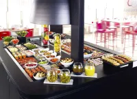 Campanile Calais - breakfast