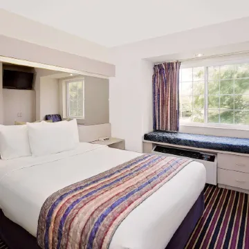 Microtel Inn & Suites by Wyndham Madison East