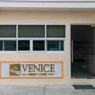 Venice Resort Hotel Exterior