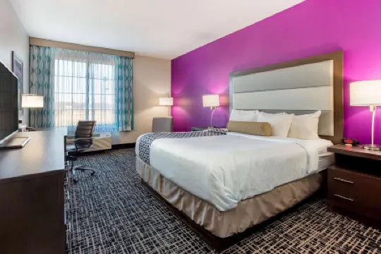 La Quinta Inn & Suites by Wyndham Springfield IL
