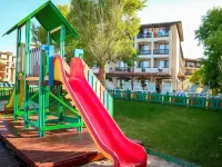 Oasis Del Mare Hotel di Kiten