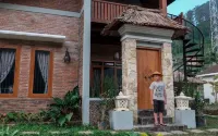 Kampoeng Bali Tawangmangu