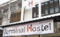 Terminal Hostel Отели в г. 