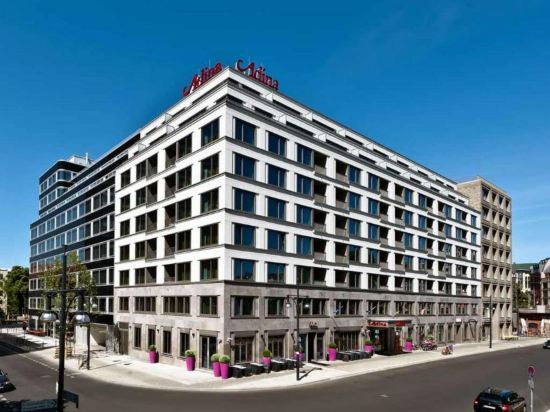 Adina Apartment Hotel Berlin Hackescher Markt