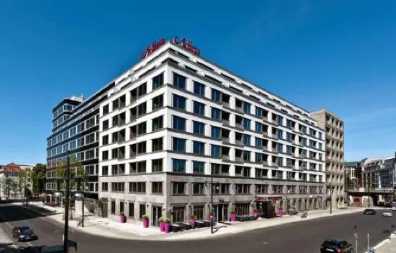 Adina Apartment Hotel Berlin Hackescher Markt