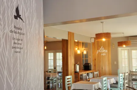 Posada de las Aguilas Hotel Boutique Отели в г. Тристан Суарес