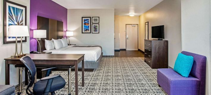 La Quinta Inn & Suites by Wyndham Lubbock South Hotele w: Lubbock