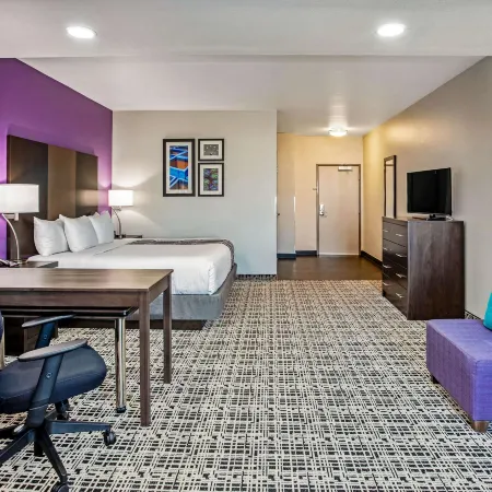 La Quinta Inn & Suites by Wyndham Lubbock South