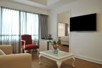 NH Collection Plaza Santiago