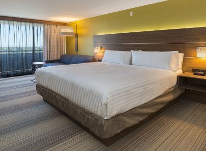 Holiday Inn Express Fullerton-Anaheim, an IHG Hotel