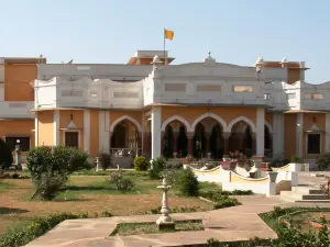 Bhanwar Vilas Palace