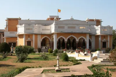 Bhanwar Vilas Palace Hotel di Karauli