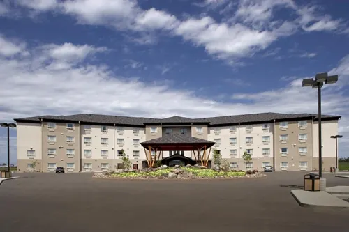 Gold Eagle Lodge - piscina