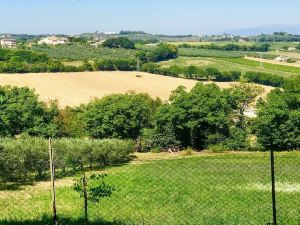 Spoleto Tranquilitapoolslps 20Spoleto 15 Mins