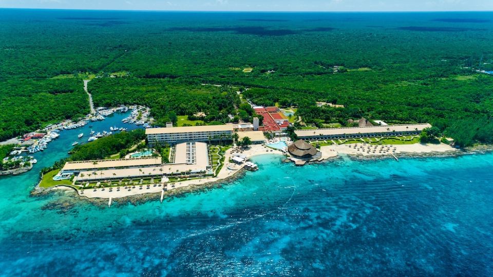 InterContinental Hotels PRESIDENTE COZUMEL RESORT SPA by IHG