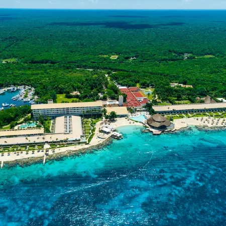 InterContinental Hotels PRESIDENTE COZUMEL RESORT SPA by IHG