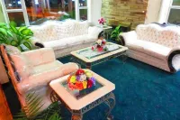 Canadiana Motel Hotels in Hanover