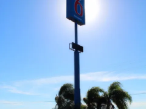 Motel 6 Winnie, TX Hoteles en Winnie