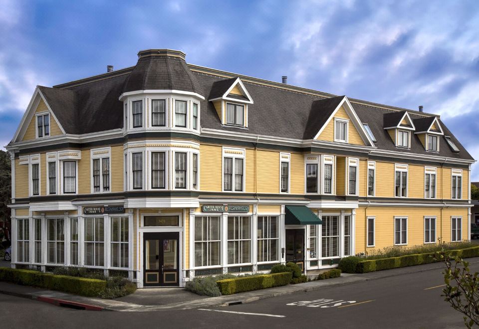 hotel overview picture