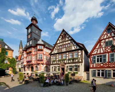 Goldkind Feine Wohn- & Schlafstuben Hotels near Ententeich Wahlen