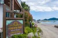 통영 리베르떼펜션민박 연화도 주변 호텔
