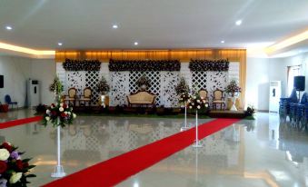 Hotel Transit Pasuruan - Housity