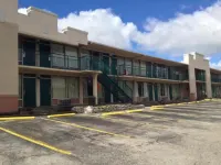Budget Inn Motel - Motels