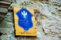 Borgo Dé Varano Hotels in Province of Macerata