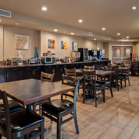 Best Western Plus Oceanside Palms