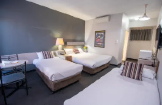 The Mid City Motor Lodge