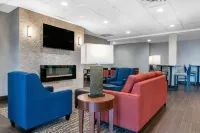 Comfort Inn & Suites Porter Near Indiana Dunes