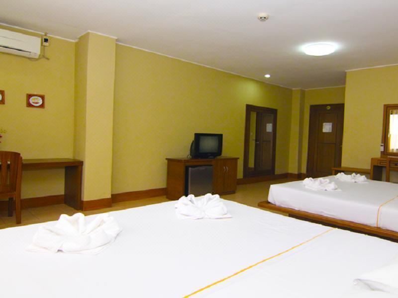 Uno Business Hotel - Hizvo