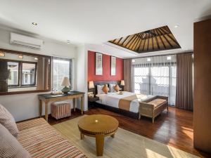 Hartaning House by Pramana Villas