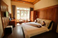 Resort Dakke Mang Den Hotel a Kon Plông District