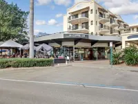 Beach House Motel فنادق في North Ward