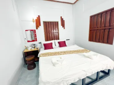 Lotus Blanc Homestay Hotel di 