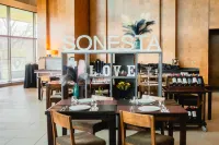 Sonesta Hotel Osorno - breakfast
