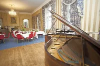 Norfolk Arms Hotel - Frühstück
