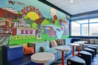 Tru by Hilton Richmond