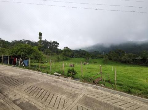 CASA DE CAMPO CORRALEJAS - ANOLAIMA - Housity