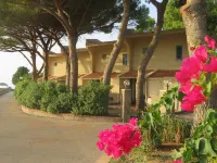 Villa Teti Torre Roccella 주변 호텔