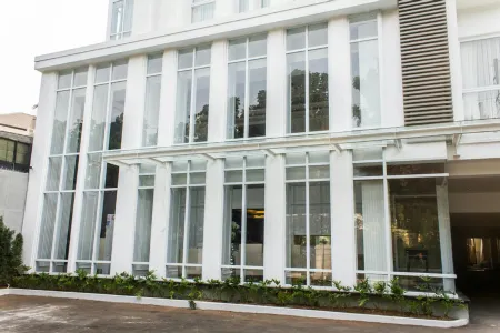 Daima Norwood Hotel