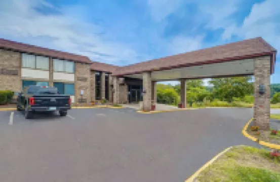 Travelodge by Wyndham Vernon CT Hôtels à : 