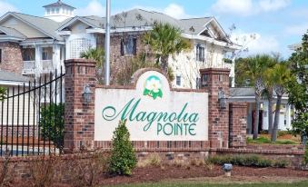 Magnolia Pointe 203 4833P 2 Br Condo by RedAwning