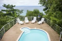 Sunshine Sanctuary Boutique Jungle Lodge Hotels in Montezuma