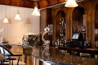 St Brelade's Bay Hotel - bars