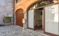 Corte Delle Rondini - Bymyhomeincomo فنادق في Province of Como